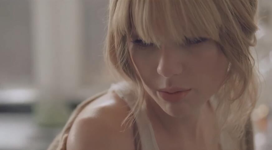 4K修复高清60帧-霉霉Taylor Swift-Back -To December