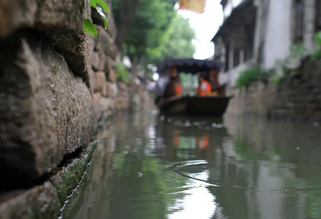 江南水乡、石桥清流：《水巷》